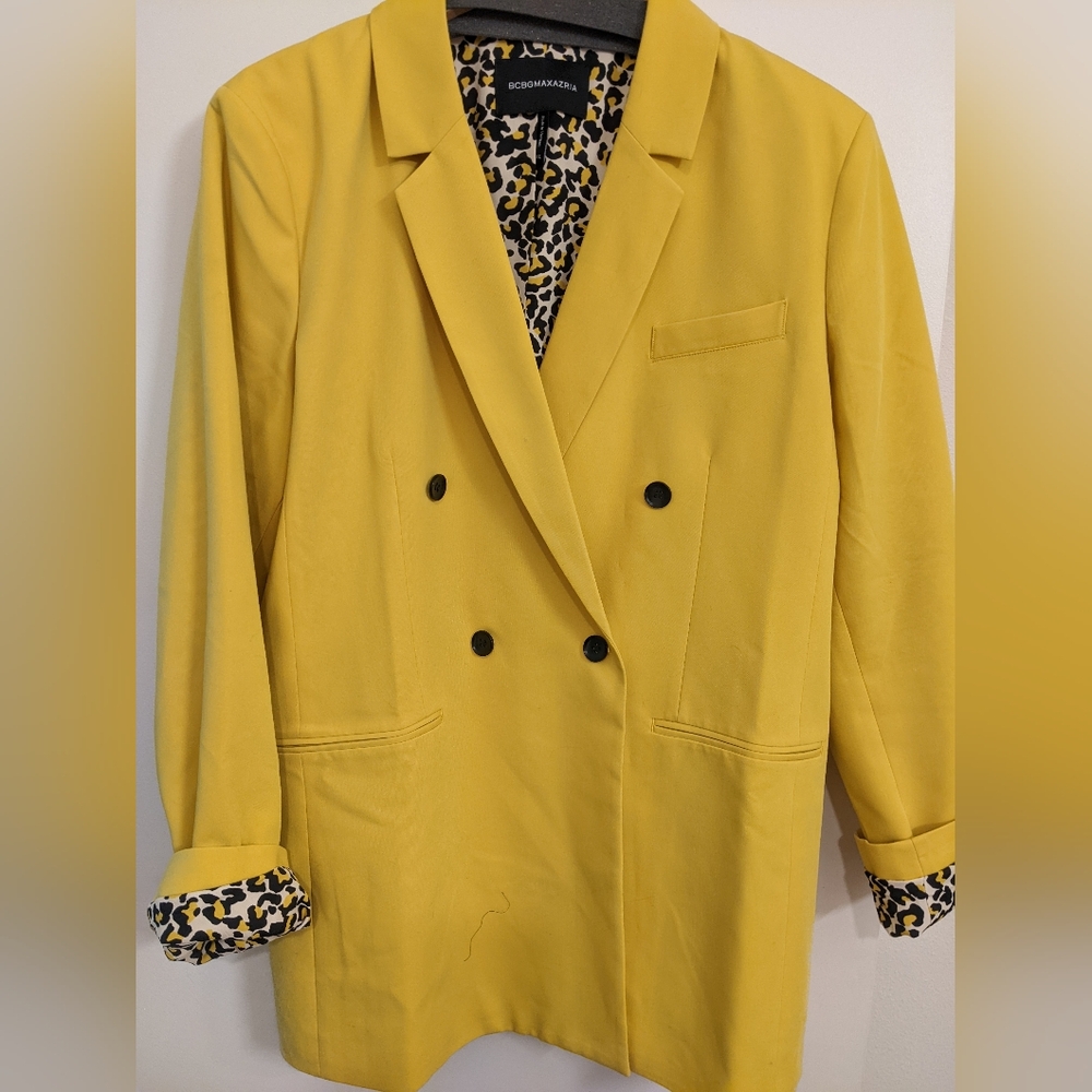 BCBG blazer
